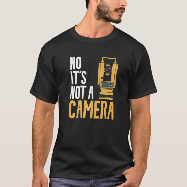 Nej, det är inte en kamera. t shirt (Framsida)