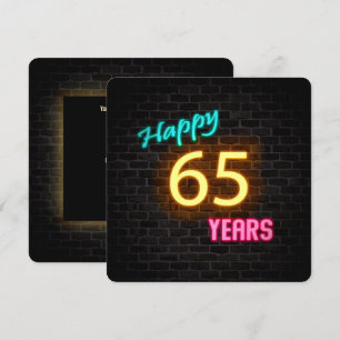 Neon 65e Birthday Sign glock på tegel Inbjudningar