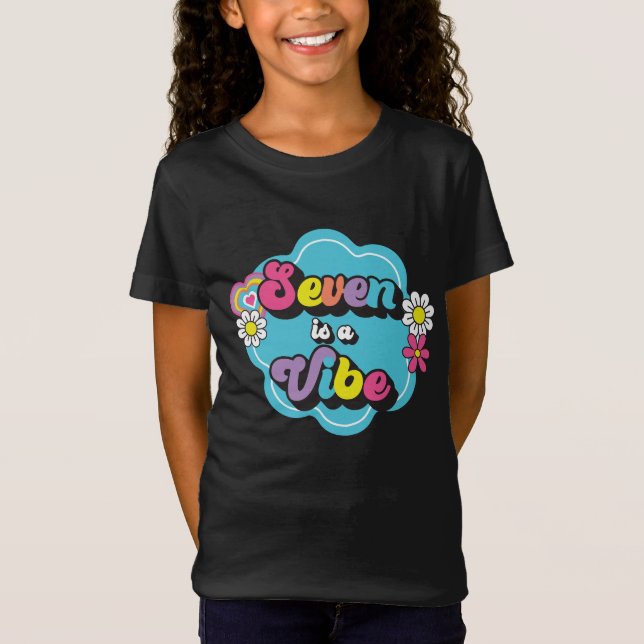 Neon 90s Retro Seven är en stämning 7-årsdag T Shirt (Framsida)