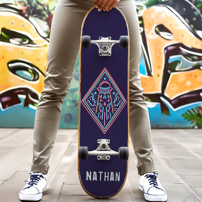 Neon Alien Invasion Personlig Namn Mini Skateboard Bräda 18,5 Cm (Skapare uppladdad)