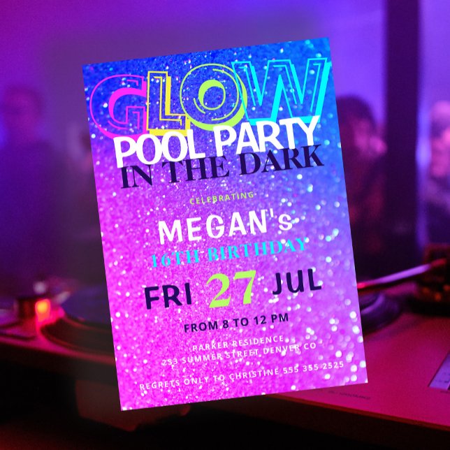 Neon glöd i mörk bassäng födelsedagsfest inbjudningar (Skapare uppladdad)