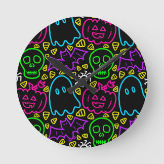 Neon Halloween Clock Rund Klocka