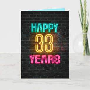 Neon-inloggning på brick i 33-årsdag kort