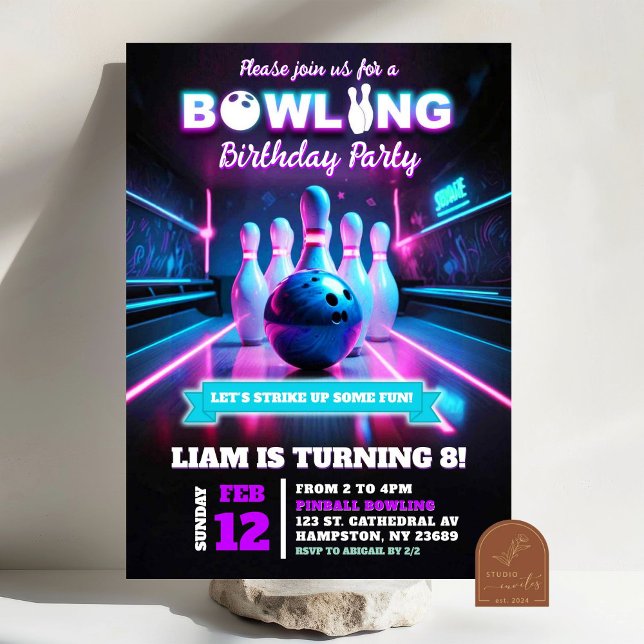 Neon Lila Kosmisk Bowlingfest på Födelsedagen Inbjudningar (Skapare uppladdad)