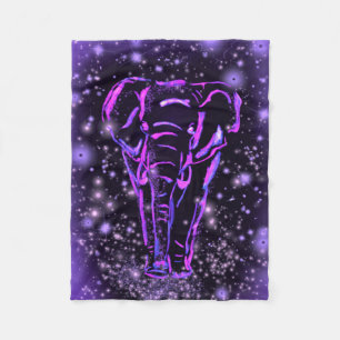 Neon Lila Rosa Elephant Walking at Starry Night Fleecefilt