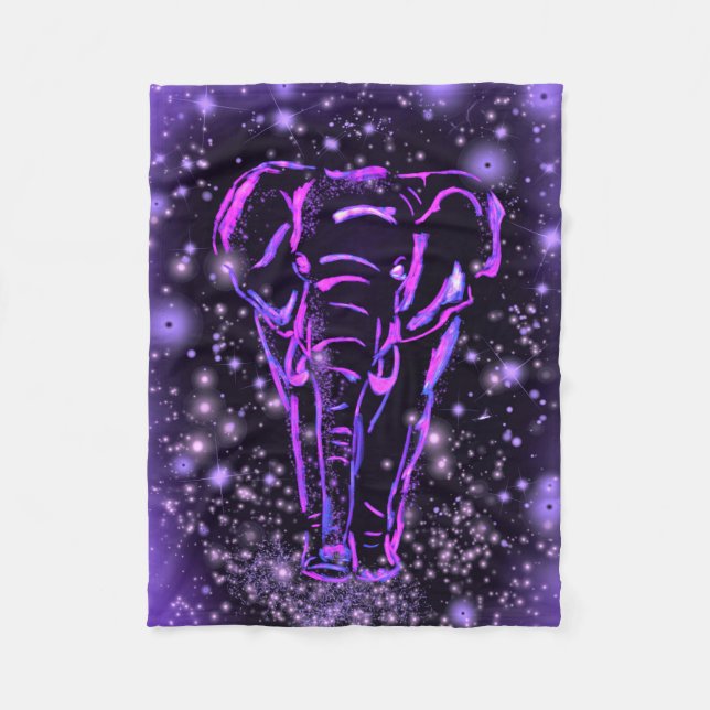 Neon Lila Rosa Elephant Walking at Starry Night  Fleecefilt (Framsidan)