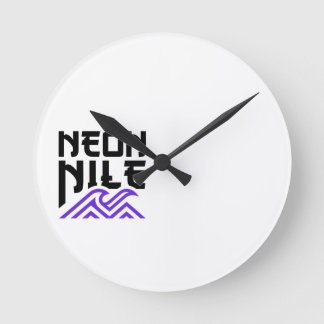 NEON NILE Våglogotyp Väggur