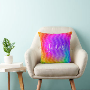 Neon Rainbow Tie Dye Herringbone Monogram Namn Kudde