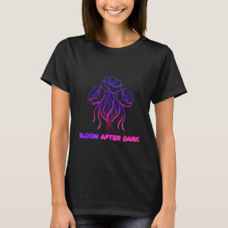 Neon Rosa Abstrakt Blomsterblomning - Vibrant BT-S T Shirt