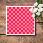 Neon Rosa och Red Checkerboard Vintage Pappersservett<br><div class="desc">Neon Rosa och Red Checkerboard | VINTAGE | Klassisk | TRENDIG | SNYGGT | MODE | Minimal</div>