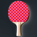 Neon Rosa och Red Checkerboard Vintage Pingisracket<br><div class="desc">Neon Rosa och Red Checkerboard | VINTAGE | Klassisk | TRENDIG | SNYGGT | MODE | Minimal</div>