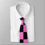 Neon Rosa och svart Checkerboard-Vintage Slips<br><div class="desc">Neon Rosa och svart Checkerboard | VINTAGE | Klassisk | TRENDIG | SNYGGT | MODE | Minimal</div>