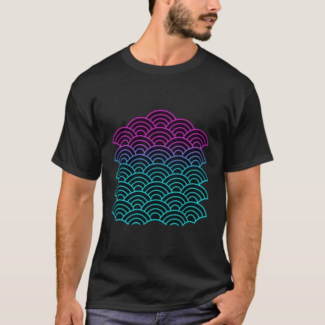Neon Seigaiha – Eternal Waves of Harmony T Shirt (Framsida)