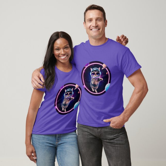 Neon Space Cat – Färgglad Kosmisk Katt Konst” T Shirt (Unisex)