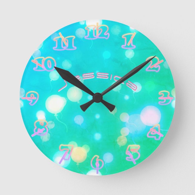 NEON Wall Clock Turcos ROSA HIMLAR Personlig Rund Klocka (Framsida)