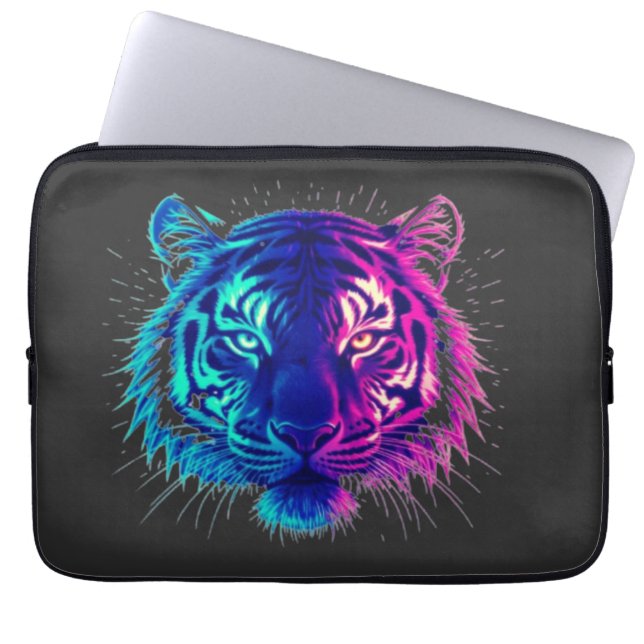 Neon White Tiger – Glowing Cyberpunk Wildlife Art Laptop Fodral (Framsidan)