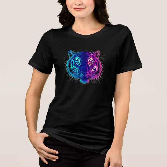 Neon White Tiger – Glowing Cyberpunk Wildlife Art T Shirt (Framsida)
