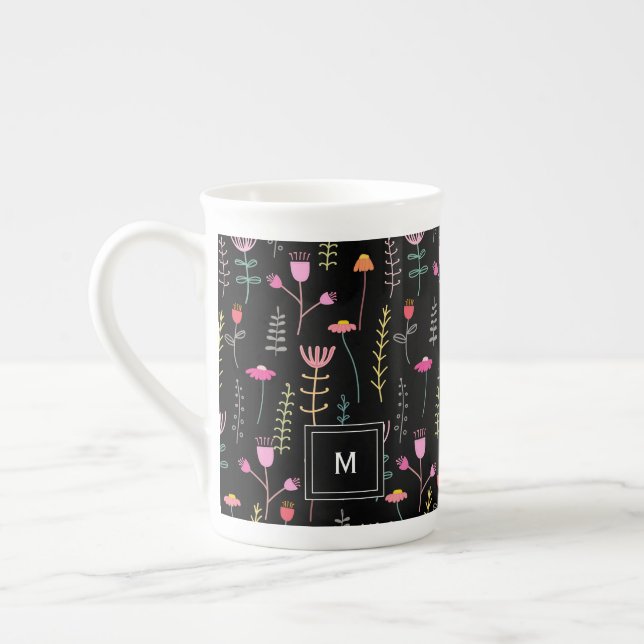 Neon Wildblommor på Black, monogrammad Benporslin Mugg (Vänster)