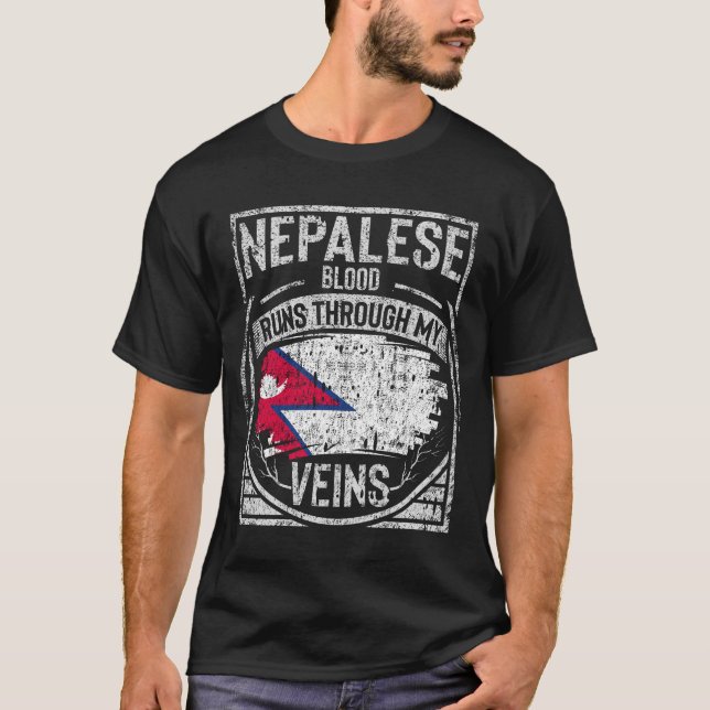 Nepalesisk Blood Springa genom mina Veins T Shirt (Framsida)