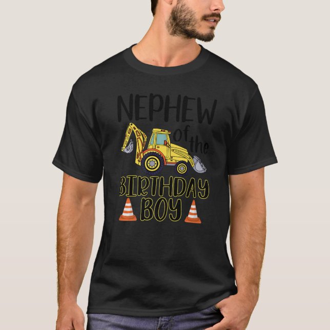 Nephew Birthday for Boy Excavator Construct T Shirt (Framsida)