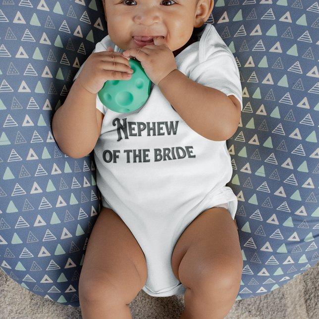 Nephew-bruden T Shirt (Skapare uppladdad)