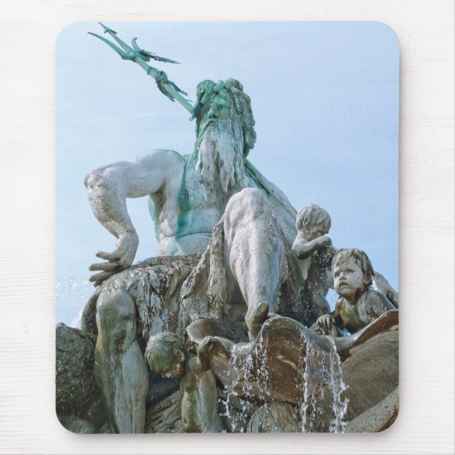 Neptunusfontänen i Berlin Musmatta (Framsidan)
