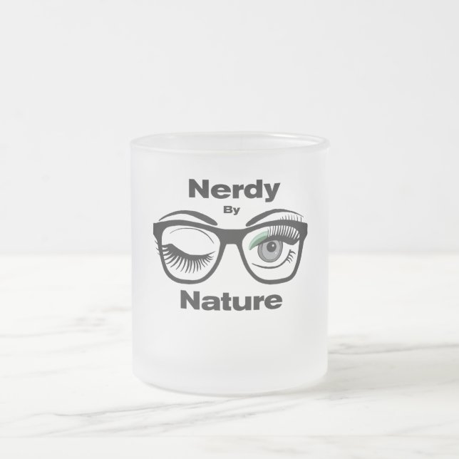 Nerdy by Nature Funny Geek Design with Glasses Frostad Glasmugg (Center)