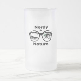 Nerdy by Nature Funny Geek Design with Glasses Frostat Ölglas