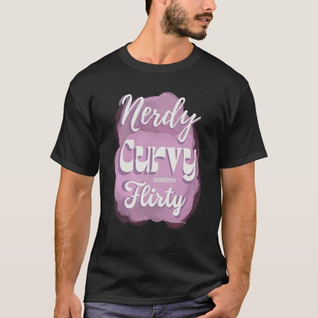 Nerdy Curvy Sometimes Flirty Retro Vibe Pastel on  T Shirt (Framsida)