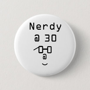 Nerdy på 30 knäppas knapp