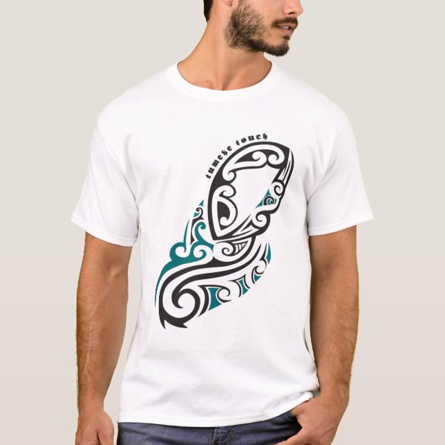 nesianpride_tumeketoucht-skjorta tee shirt (Framsida)