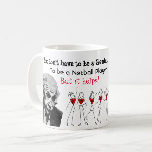 Netballspelare placerar med roligt citationstecken kaffemugg
