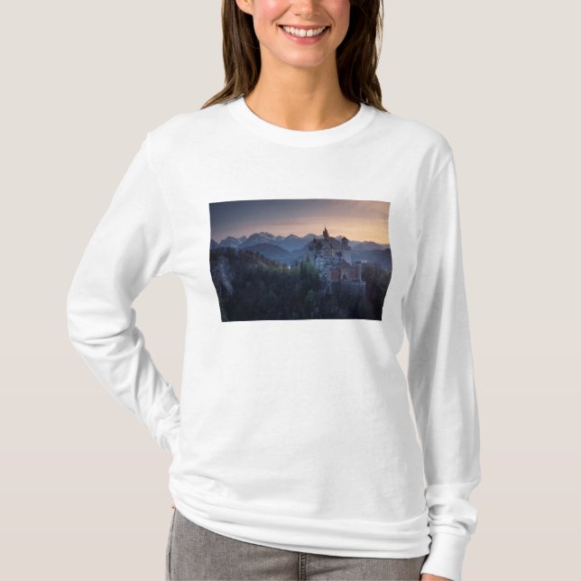 Neuschwanstein Castle, byggt sen 1800-talet av Tee Shirt (Framsida)