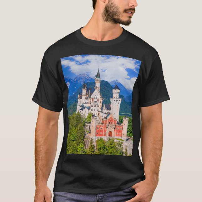Neuschwanstein Castle, Tyskland  T Shirt (Framsida)