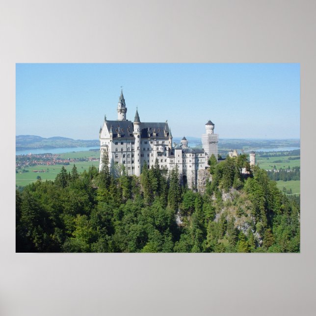 Neuschwanstein: The Fairy-tale Castle Poster (Framsidan)