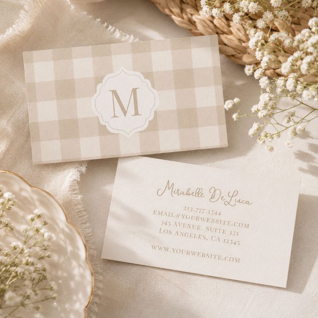 Neutral Beige Gingham Monogram  Visitkort (Skapare uppladdad)