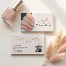 Neutral Cräm Tan Script Foto Nagelkonstnär QR-kod