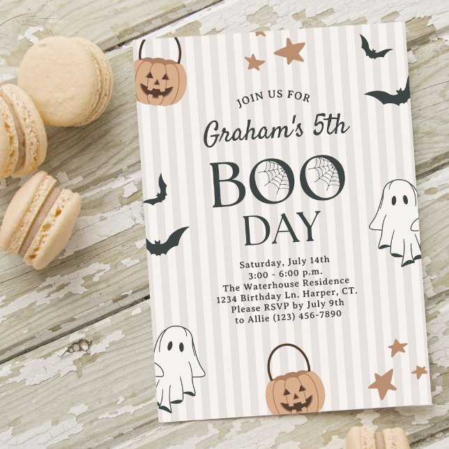 Neutral Halloween Boo Barn Kalas Inbjudningar (Skapare uppladdad)