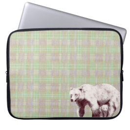 Neutral Sage Plaid Bear Laptop Fodral