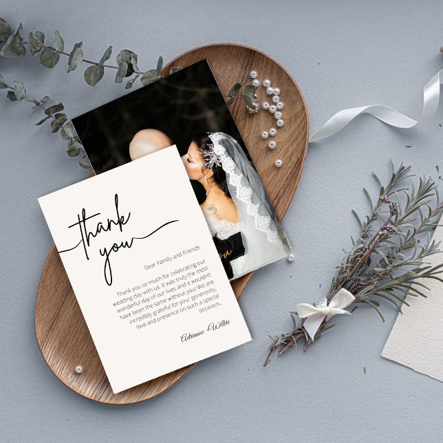 Neutral Svart och Vitt Minimalistiskt Bröllop Tack Kort (Neutral Black and White Minimalist Wedding Thank You Card)