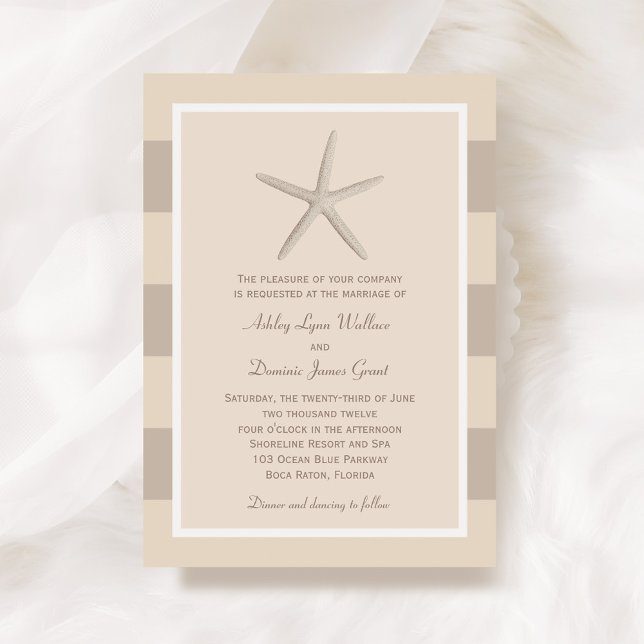 Neutralt Beige Starfish Beach Wedding Inbjudningar (Skapare uppladdad)