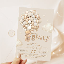 neutralt för  av babykläder för nalle Blegon Barly Inbjudningar