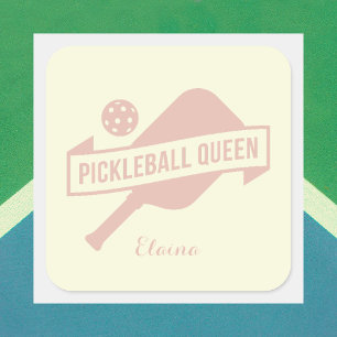 Neutralt Ivory och Rosa Pickleball Queen Fyrkantigt Klistermärke