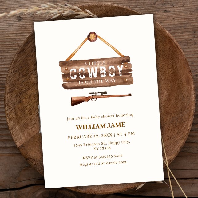 Neutralt Vilda western Cowboy Gun Baby Shower Inbjudningar (Neutral Wooden Wild West Cowboy Gun Baby Shower Invitation)