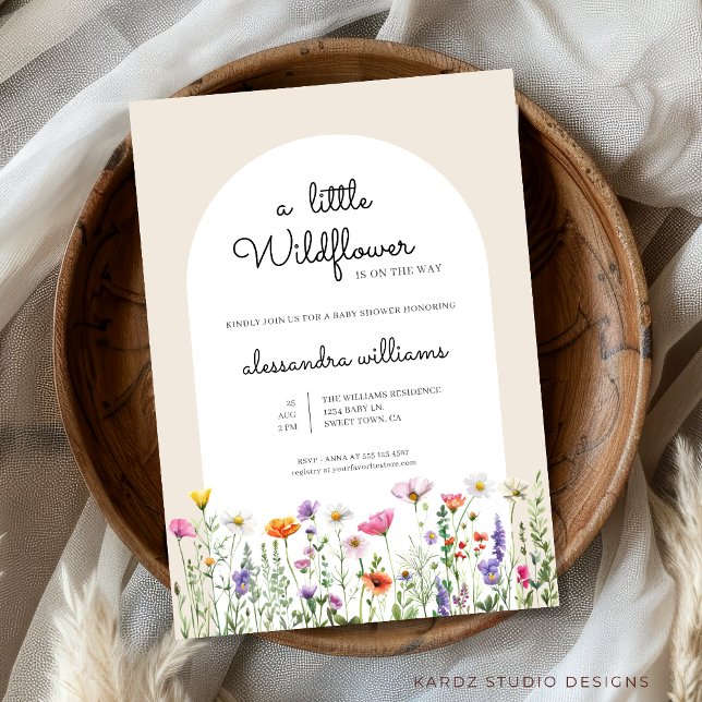 Neutralt Watercolor LIttle Wildblomma Baby Shower Inbjudningar (A little wildflower is on the way baby shower invitation, personalize easily this template online.)