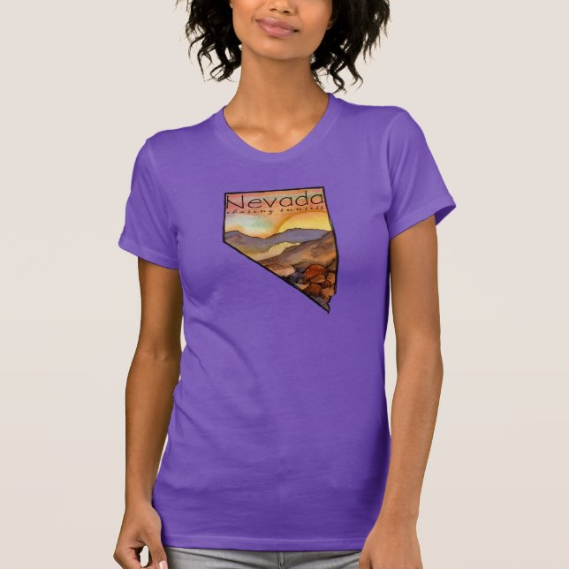 Nevada Chasing Sunsets Desert Mountain Ligcape T Shirt (Framsida)