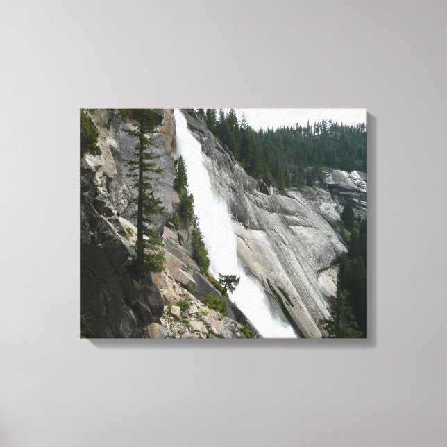 Nevada Falls i Yosemite National Park Canvastryck (Framsida)