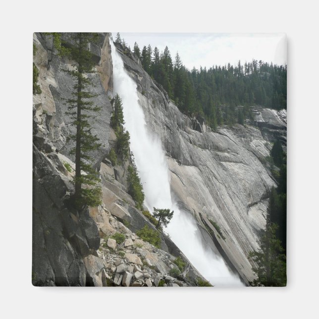 Nevada Falls i Yosemite nationalpark Magnet (Framsidan)