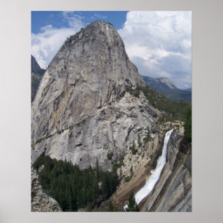 Nevada Falls och Liberty Cap Poster
