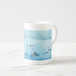 Neve. Fiori. Panda. Benporslin Mugg
